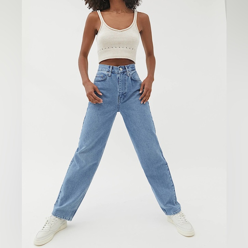 NWT UO BDG High-Waisted Baggy Vintage Jeans Medium Denim Rinse
